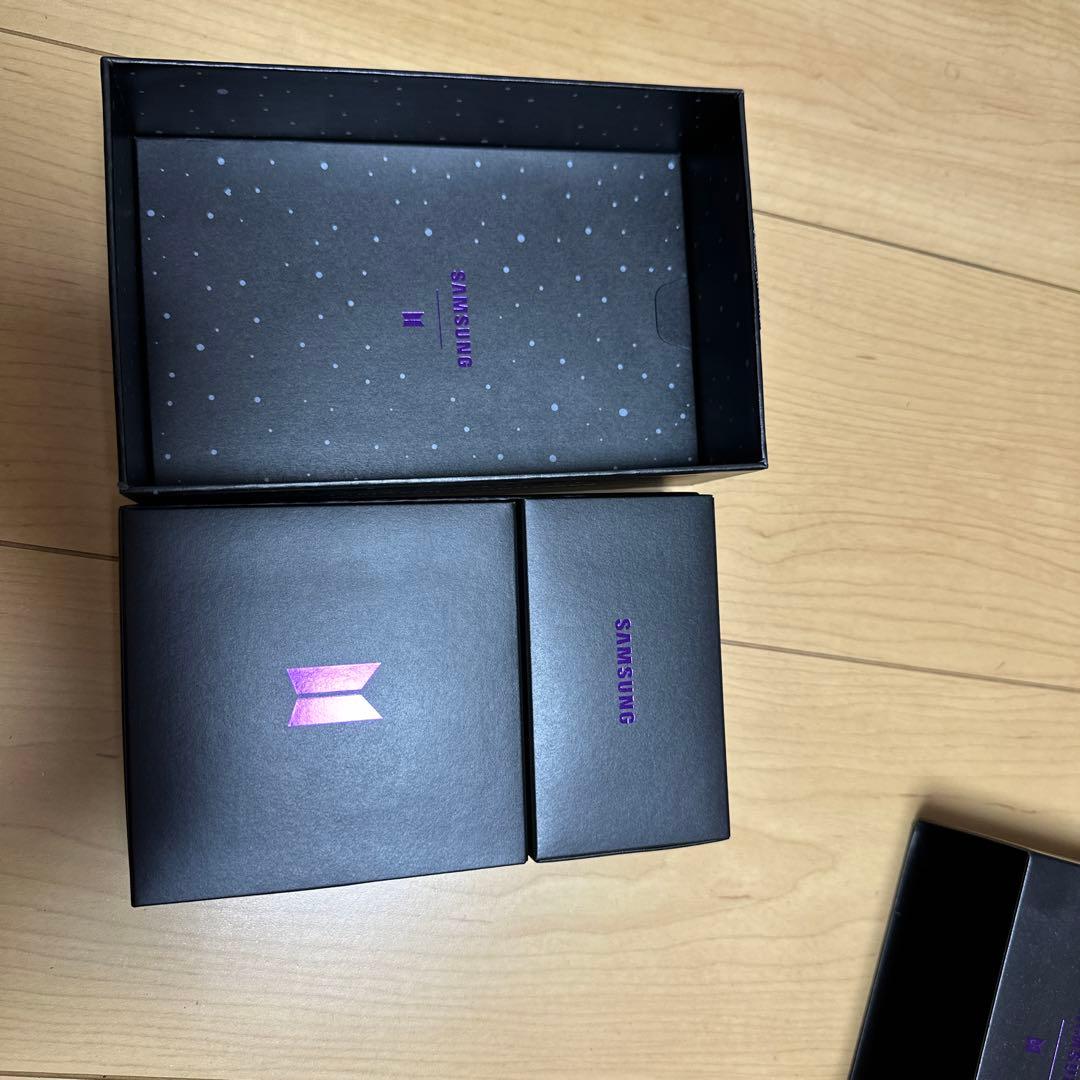 BTSコラボSamsung Galaxy Buds+ パープル 付属品多数