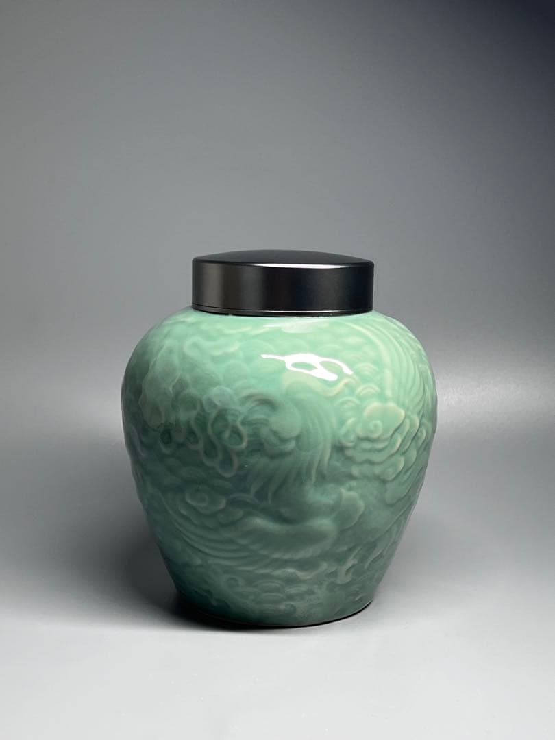 新品未使用　中国美術　茶筒　茶器　茶入れ　青磁　茶道具　龍鳳紋　置物