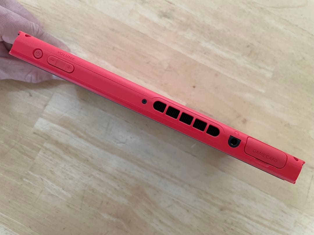 y*9様 美品 Switch 限定マリオレッド×ブルーセット 本体のみ　32gb