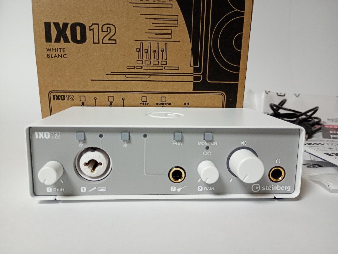 Steinberg IXO12 【コード未使用】オーディオインターフェイス