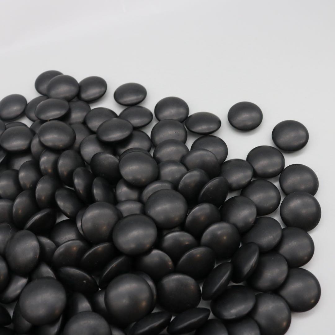 碁石　那智黒石　蛤碁石　厚み10㎜前後　36号？　桐箱入　白173個　黒179個