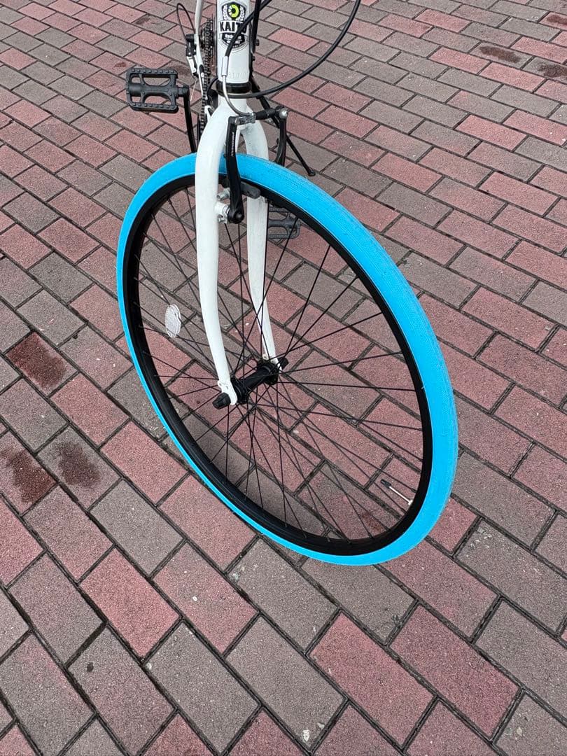 カラフル・クロスバイク(700c)関西圏内、個人配達致します。(交通費のみ)