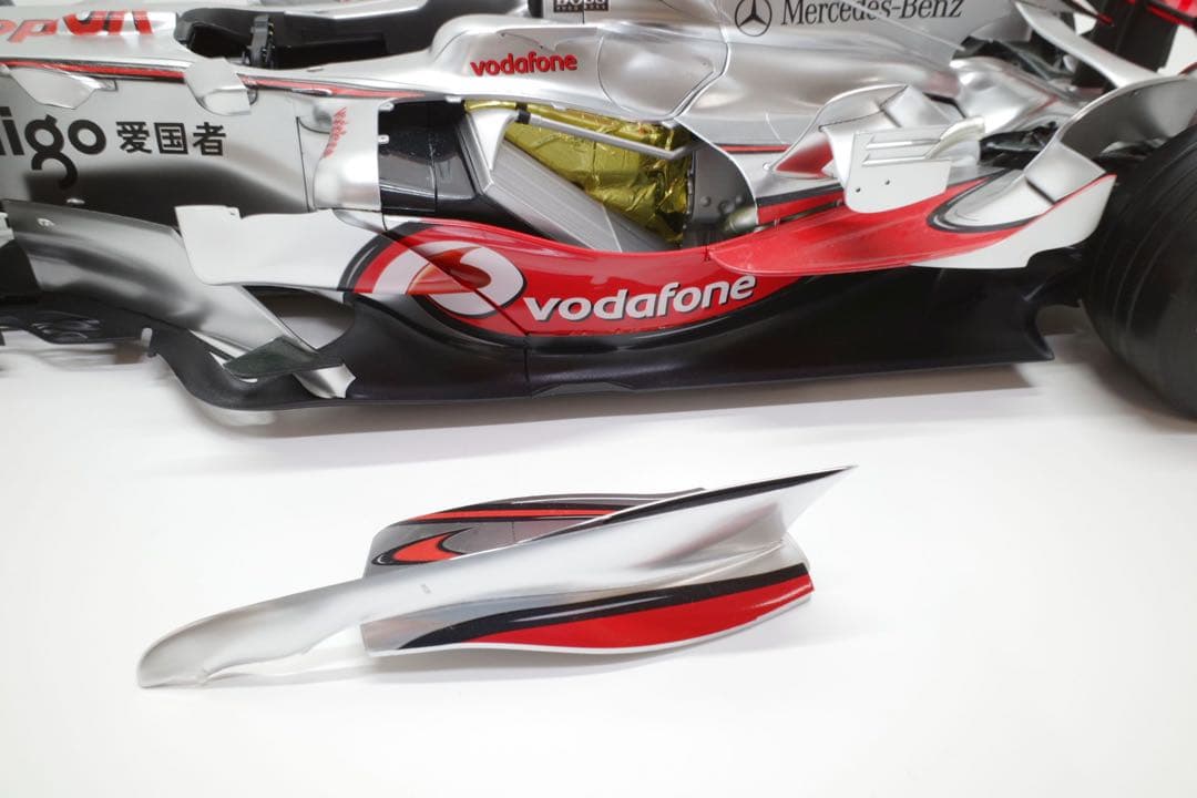 【限定1/8】マクラーレンMP4-23 (全長60cm) ※お問合せ下さい！