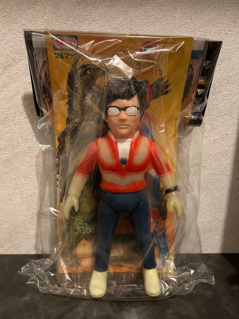 【メディコムトイ】庵野秀明×ウルトラマン ソフビ（蓄光）値下げ不可 メディコムトイ】庵野秀明×ウルトラマン ソフビ（蓄光）値下げ不可