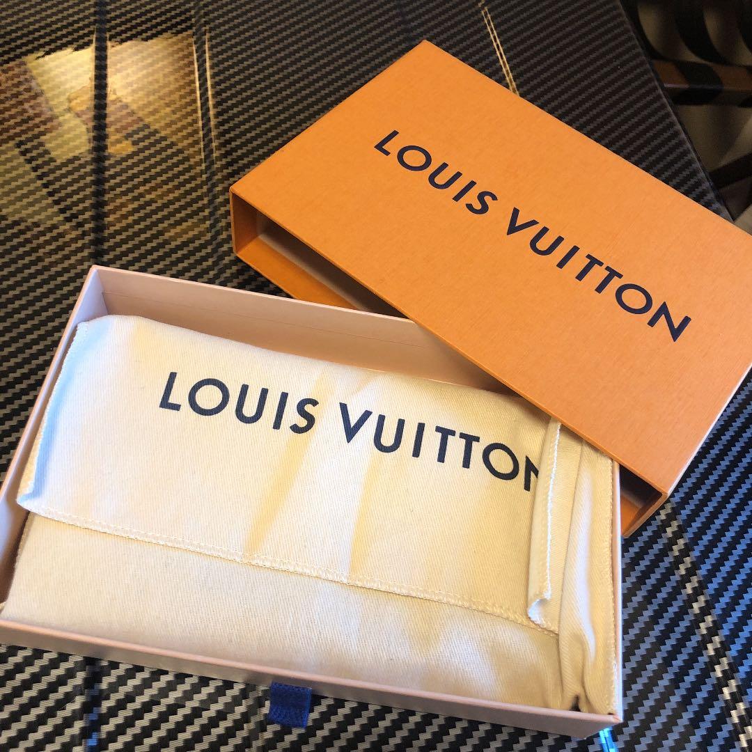 VUITTON  財布 楽天市場】ルイヴィトン 財布 メンズ ジッピーウォレット パドロック