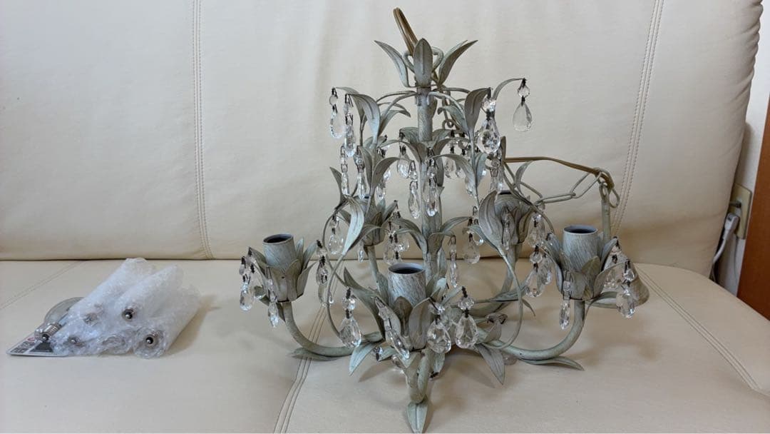 ローラアシュレイ　シャンデリア　5灯