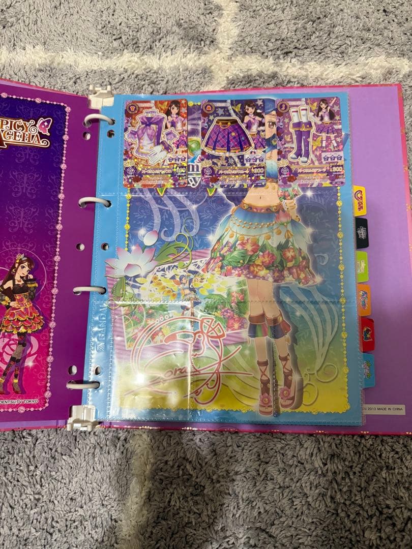AIKATSU! 9POCKETS BINDERとアイカツカード38枚 - メルカリ