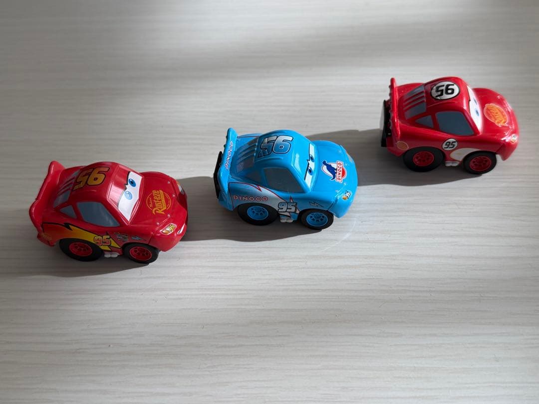 カーズ ライトニングマックィーン チョロQ 3台セット - メルカリ