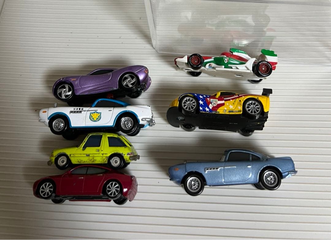 カーズ、ミニカー（マテル）グレム、フィンマックミサキル空港警備タイプ