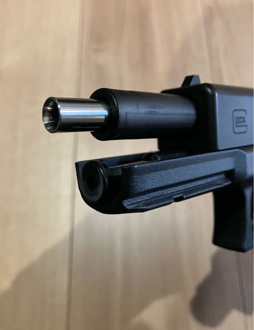 Glock 17 gen4 ガスブロ3本マガジン付き