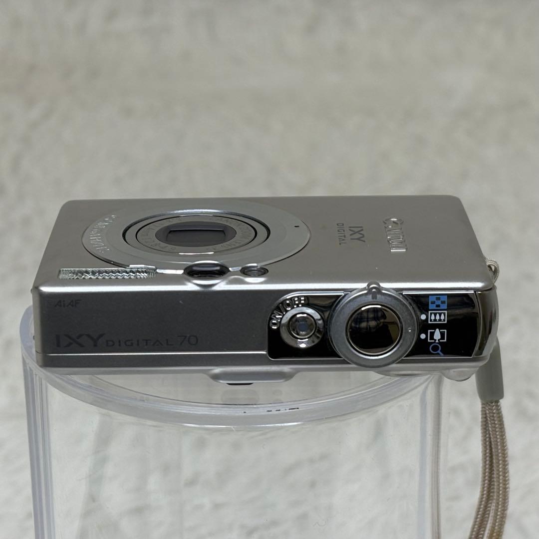 Canon カメラ IXY 70 PC1193 シルバー コンデジ 動作品 - メルカリ