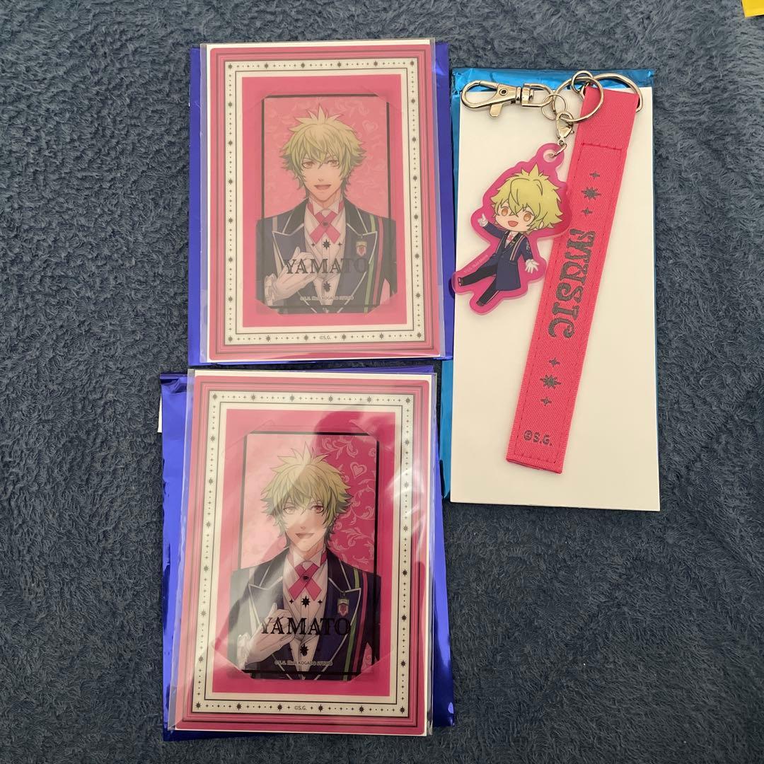 うたプリワンダーランド ビジュカ2枚箔なし、ネームタグキー 日向大和