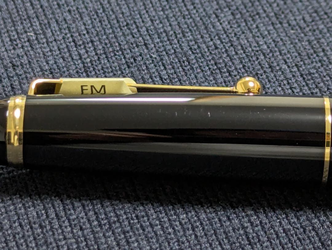美品 試し書きのみ PILOT カスタム743 FM パイロット万年筆 ブラック