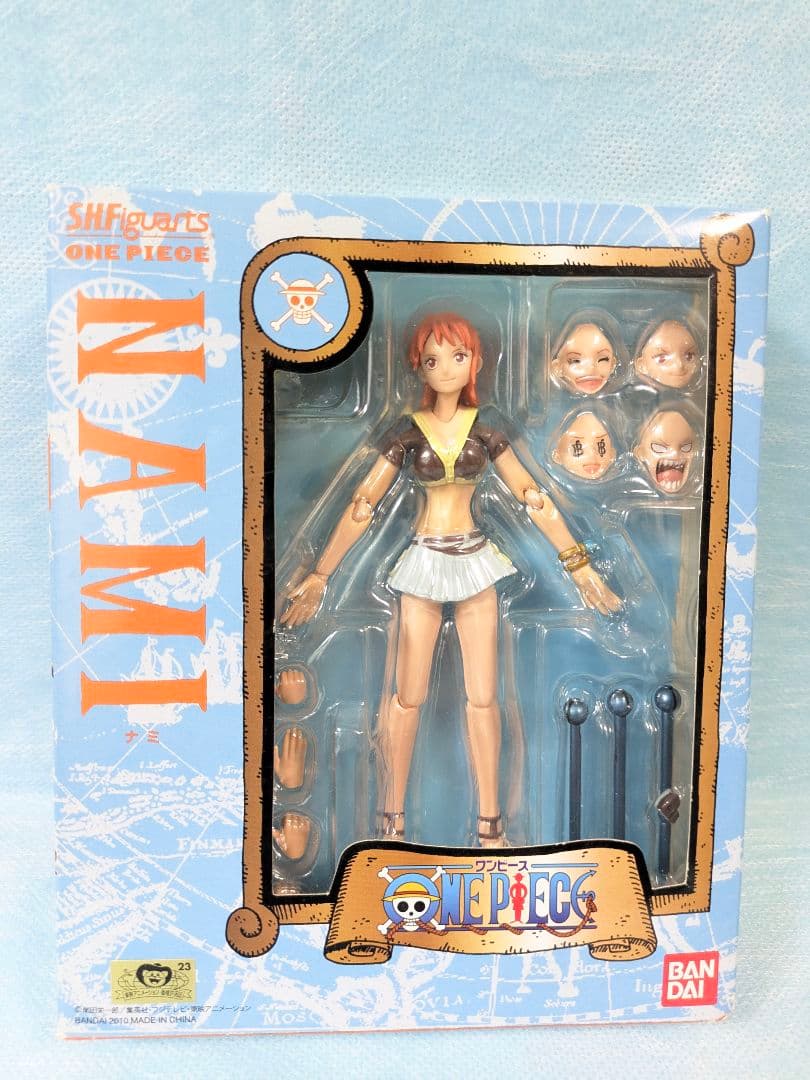 ワンピースフィギュア ルフィ　エース　ナミ　パシフィスタ