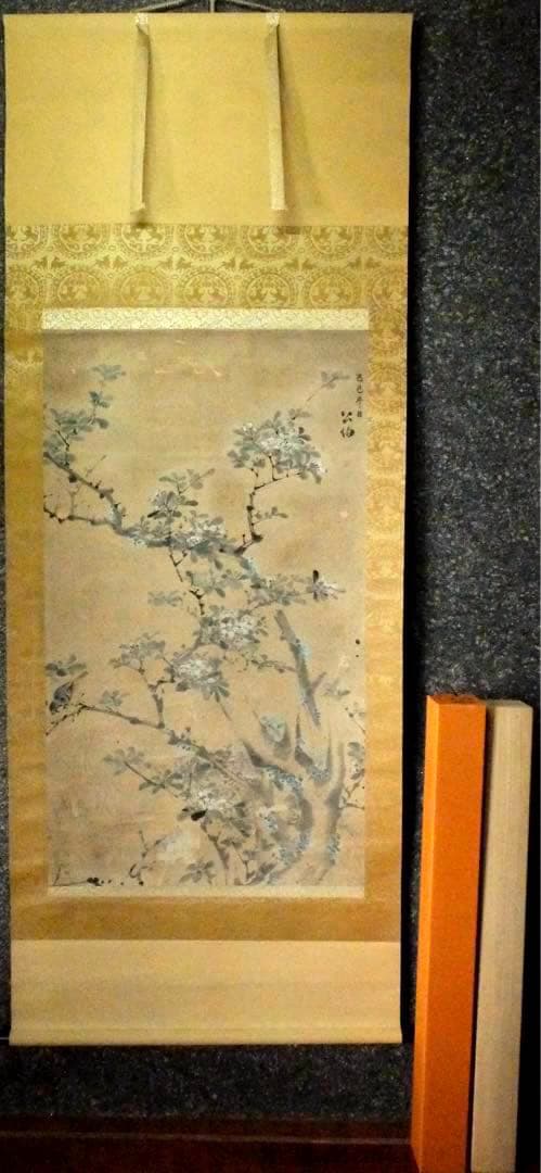 2077様感謝‼️風かほる‼️肉筆　掛け軸　「桜にすずめ」吉田公均　作　春彼岸