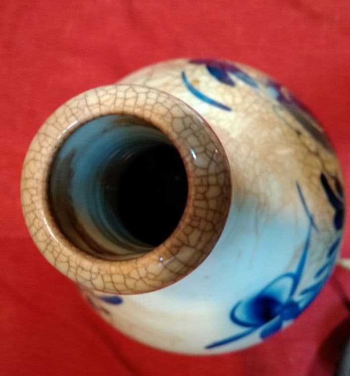 ♥【山水染付け】８０年前のヴィンテージ・コレクション品・骨董品✸昭和の貫入柄壺