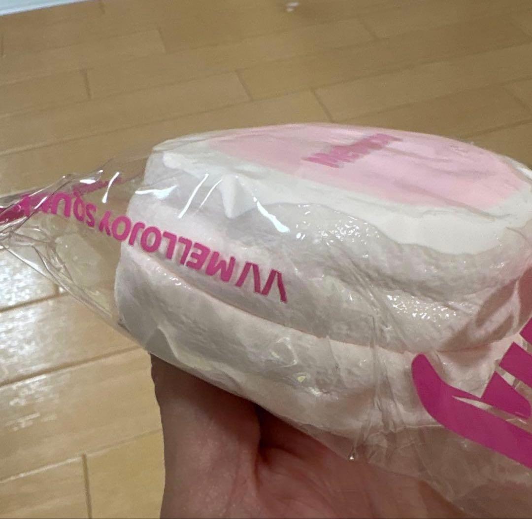 Mellojoy メロジョイ　スフレ　ストロベリー　スクイーズ