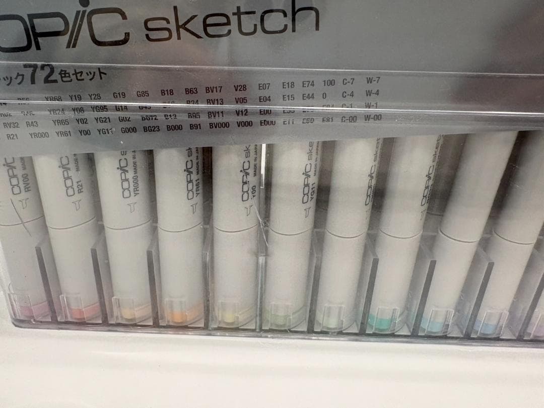 新品未使用(ケース割れ）！Too コピック スケッチ ベーシック 72色セット