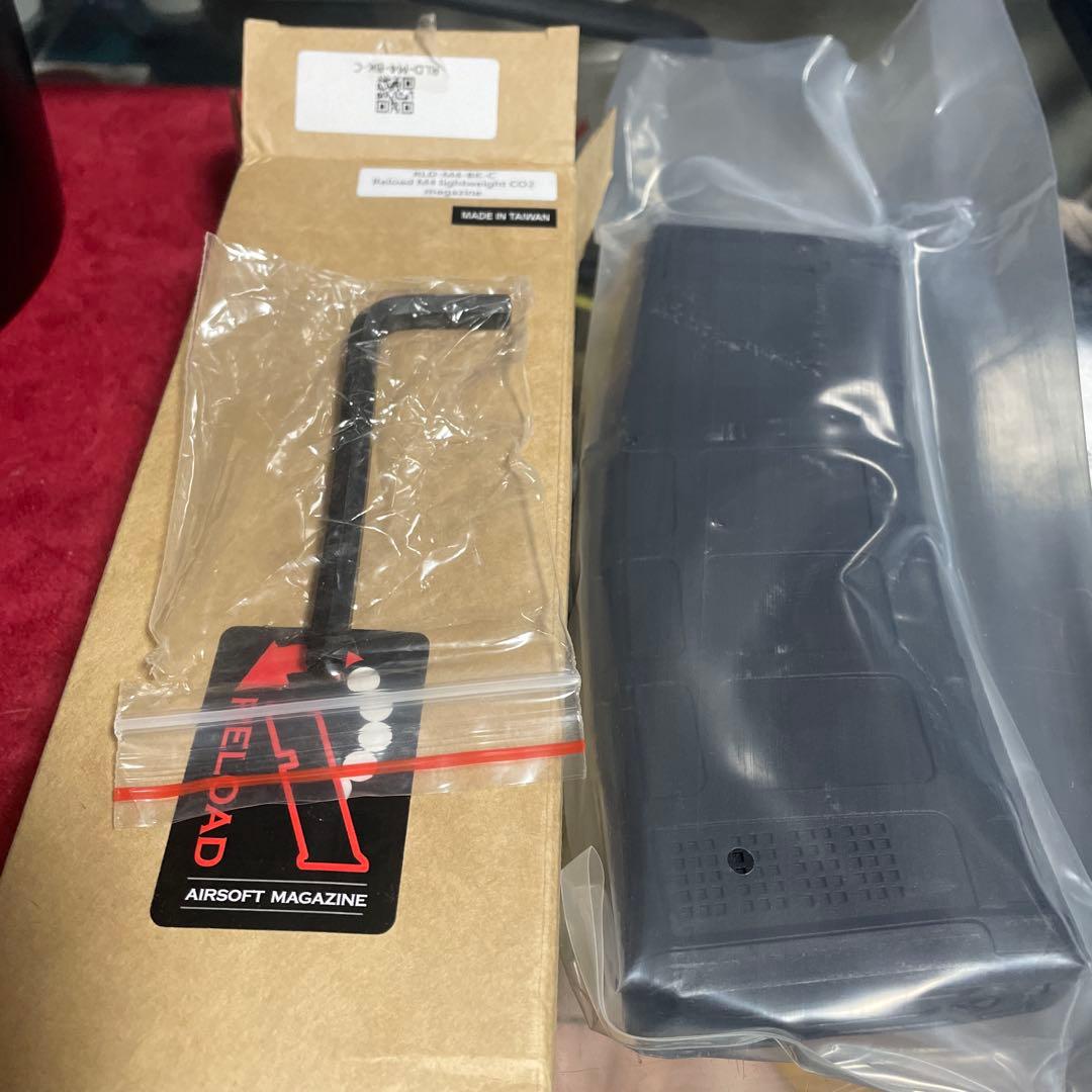 新品未使用 リロード RELOAD M4 30連 ライトウェイトCO2マガジン
