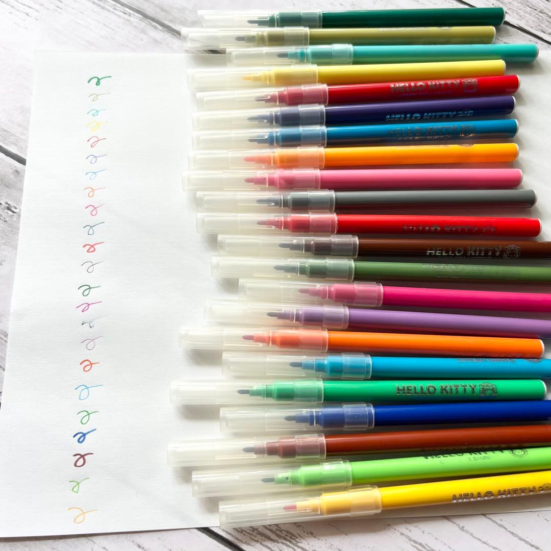 希少✧︎ハローキティ 沖縄限定 カラーペン23本セット