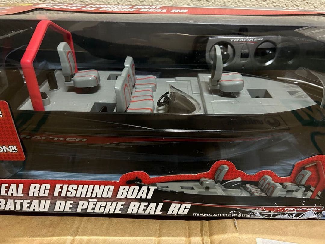 バスプロショップス トラッカーボート ラジコンボート TRACKER Boats