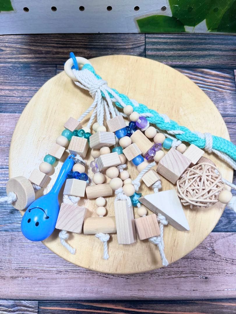 鳥おもちゃ インコのおもちゃ 木のじゃらじゃらマラカスマンチボール