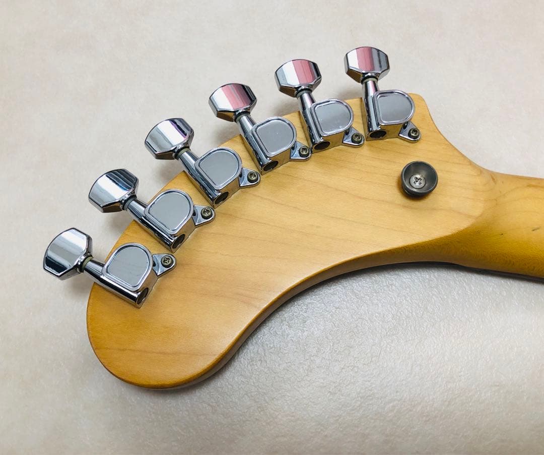 【超美品】ZO-3 ブラック アンプ内蔵ミニギター 専用ケース付 ぞーさん