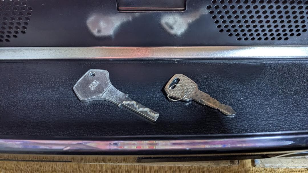 直接引き取り限定】 パチスロ実機 サクラ大戦熱き血潮に コイン不要機