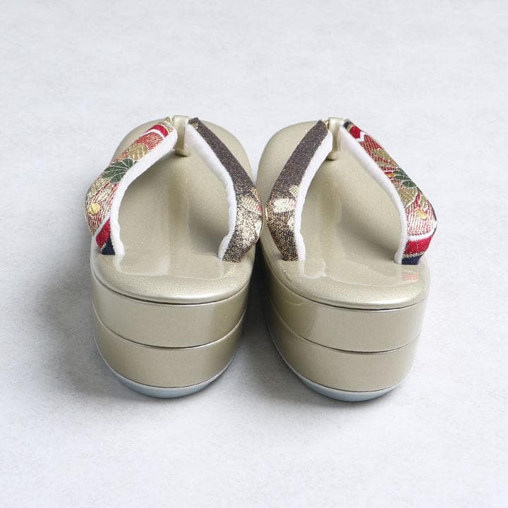 【新品】振袖用 草履バッグセット　古典柄　03491N