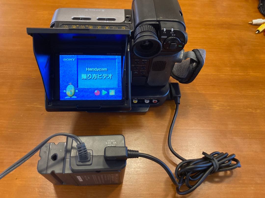 8ミリビデオテープ再生可】SONY ビデオカメラ CCD-RV100