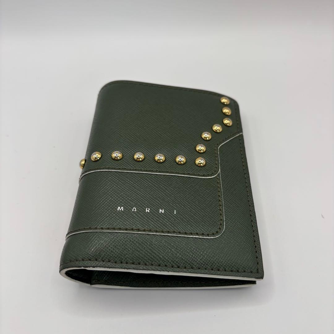 MARNI 二つ折り財布　スタッズ　グリーン　コンパクトウォレット　財布　緑