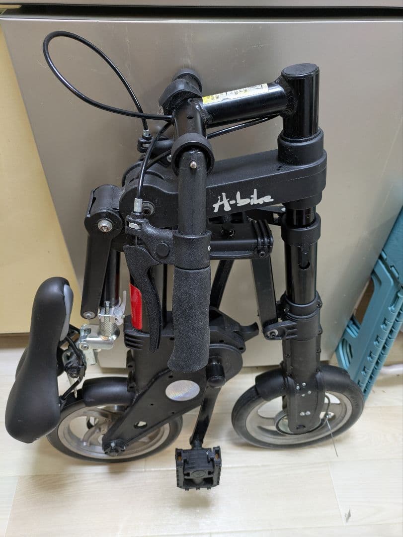 ゲ*ロ様 【10インチ】A型bike A-bike 折りたたみ自転車 ブラック