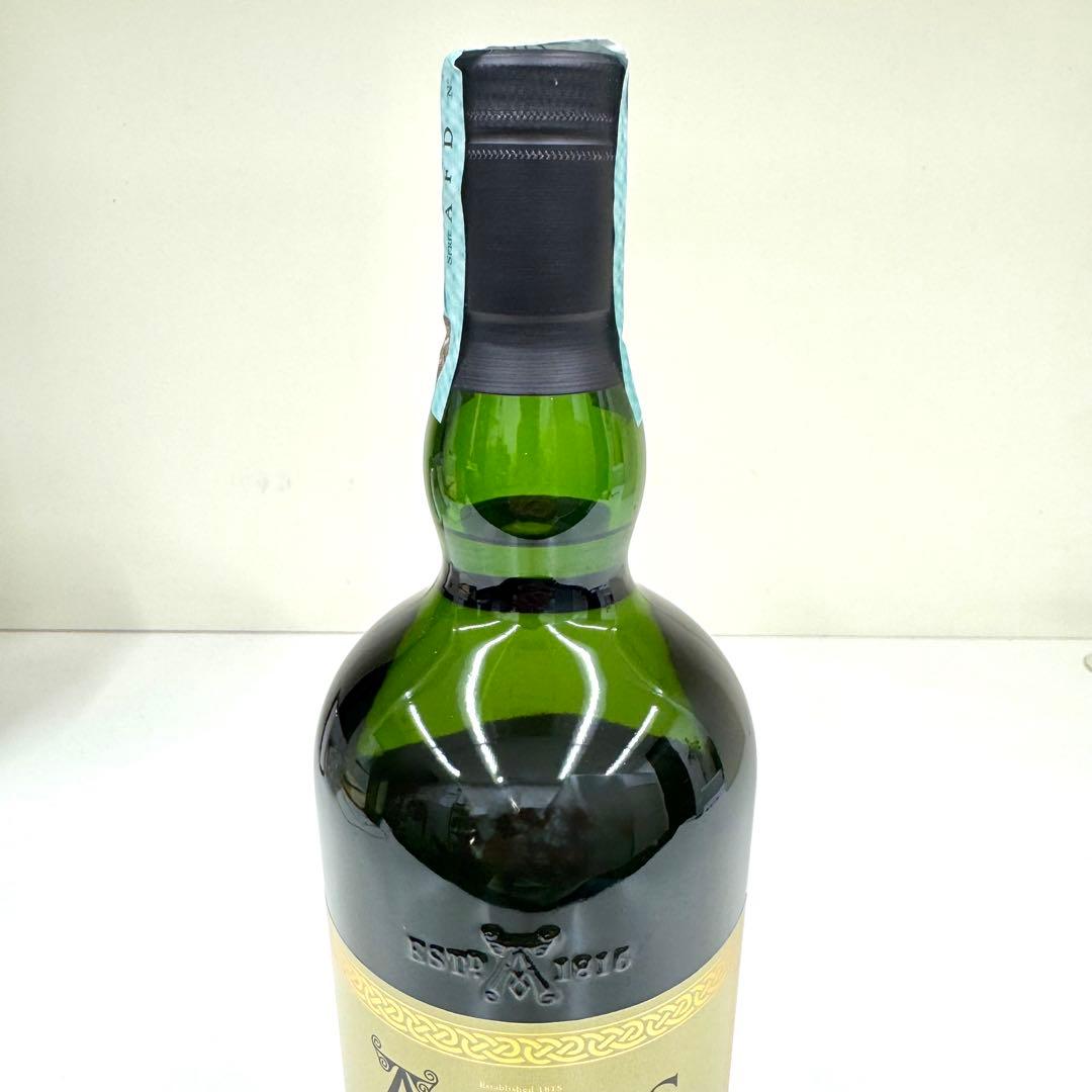 アードベッグ スティルヤング カスクストレングス 700ml 56.2度 箱付