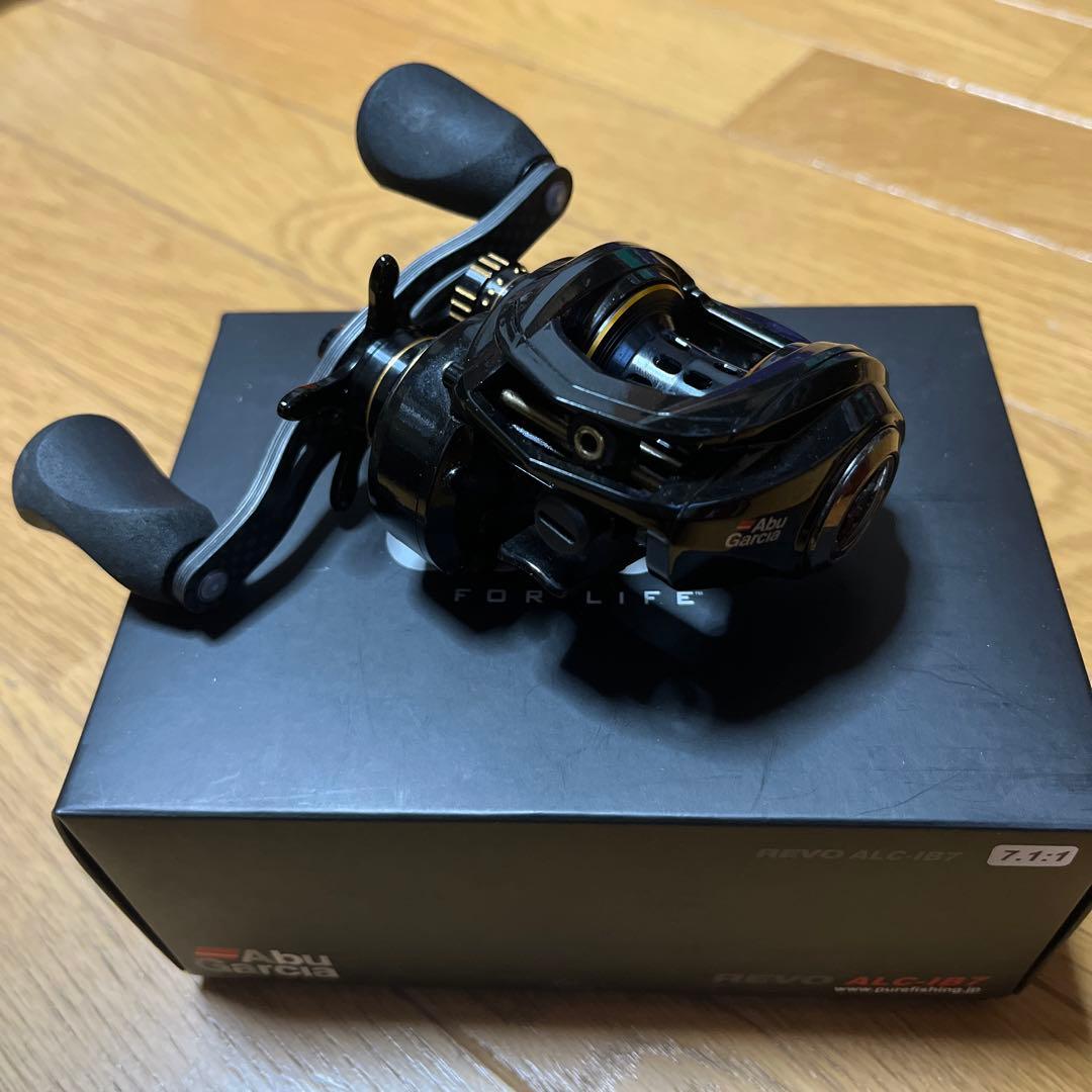 ballistik boys 居酒屋えぐざいる bot クッション 海沼流星