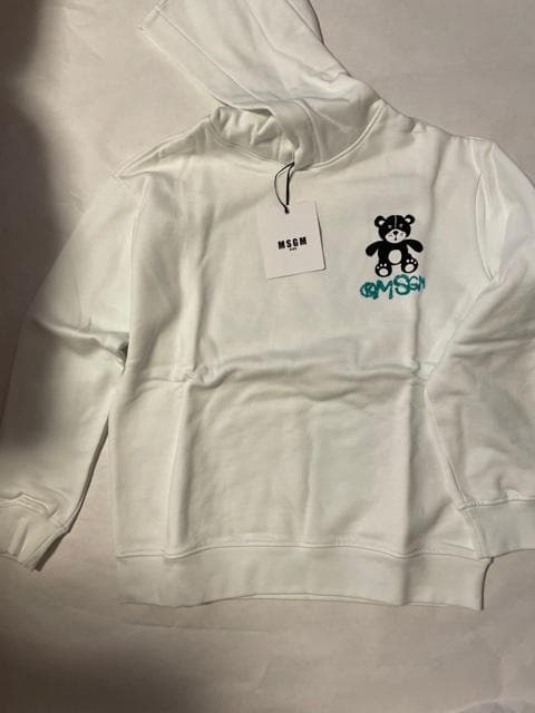 新品【MSGM 】KIDS 大人もOK ロゴグラフィックパーカー