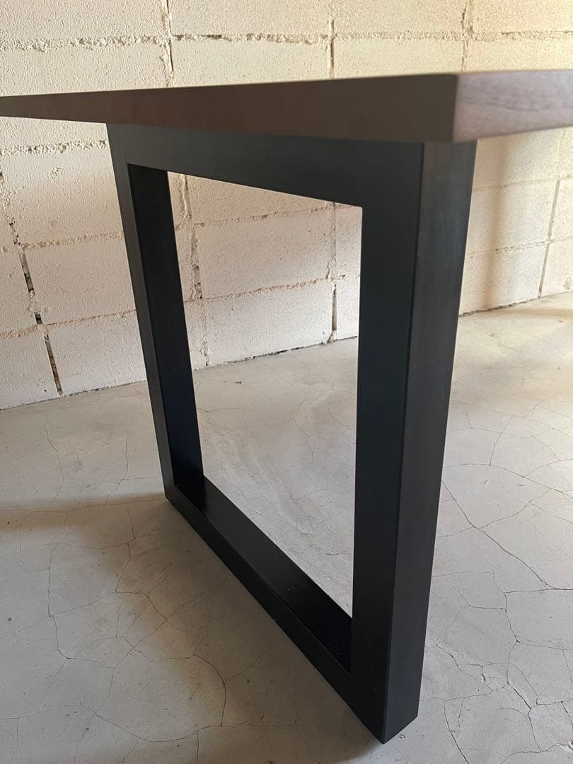 美品　MasterWal ワイルドウッド ダイニングテーブル　ウォールナット無垢