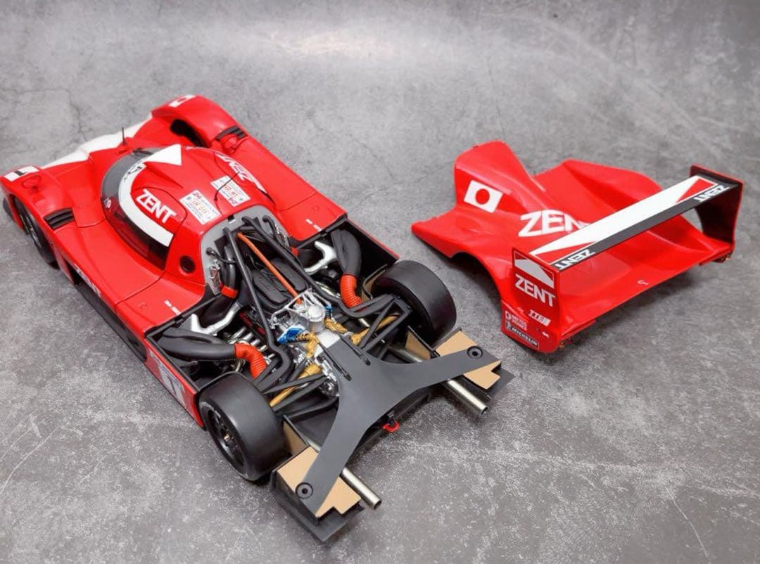 1/18 AUTOart トヨタ TS020 GT1 ル・マン24H 1999