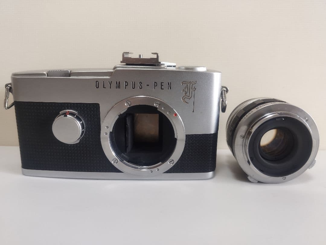 OLYMPUS PEN Fカメラ＆F.ZuikoAuto-S＆フィルム3個付き♪ フィルムカメラ OLYMPUS PEN-F + F ZUIKO AUTO-S 38mmF1.8 フィルム