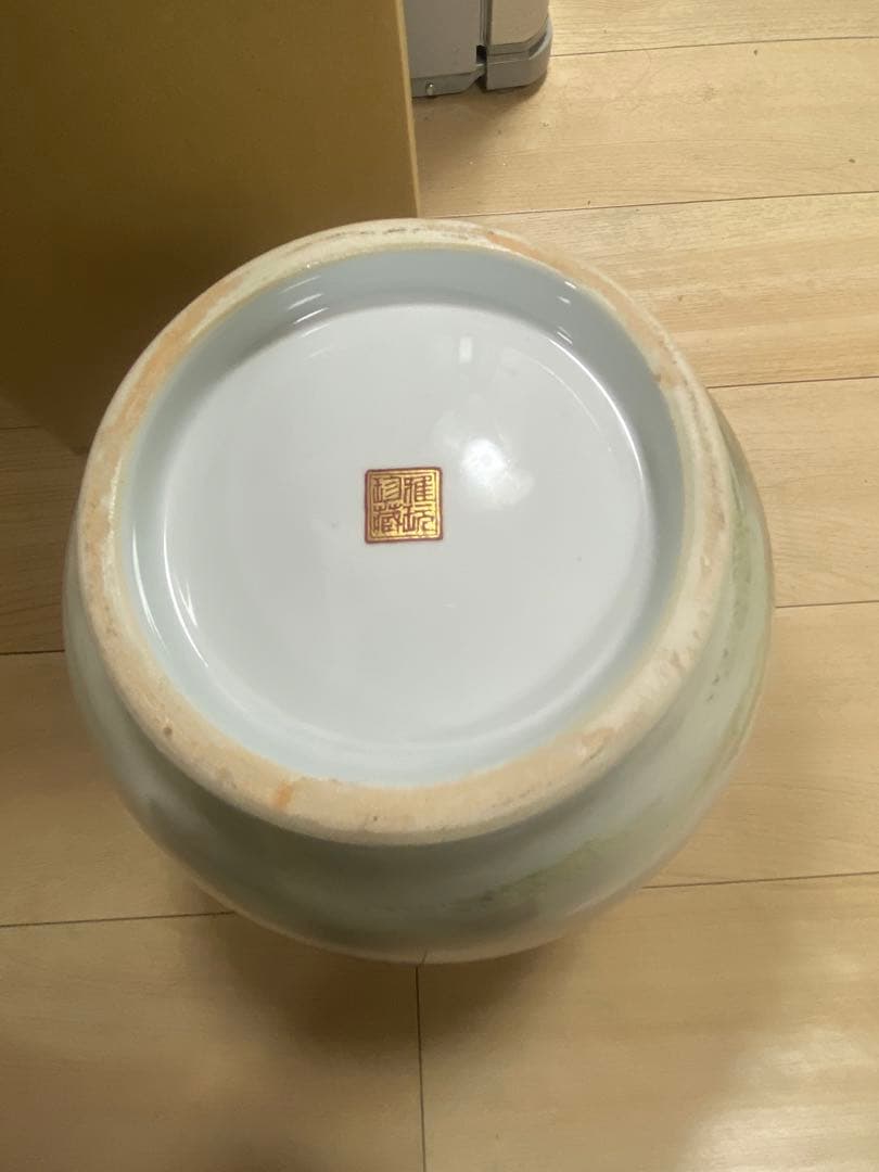 中国　景徳鎮製　雅玩珍蔵　三國誌---三顧の礼花瓶