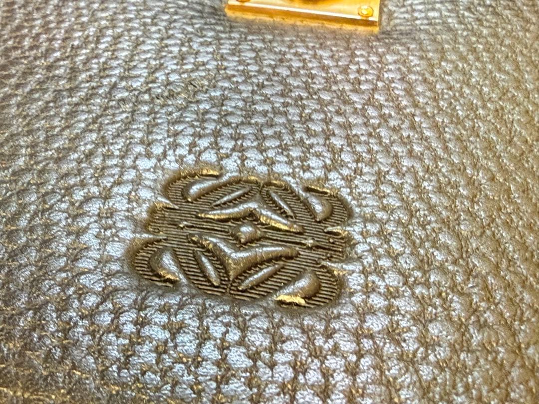 美品未使用〈LOEWEロエベビジネスバッグ ブラックレザー〉