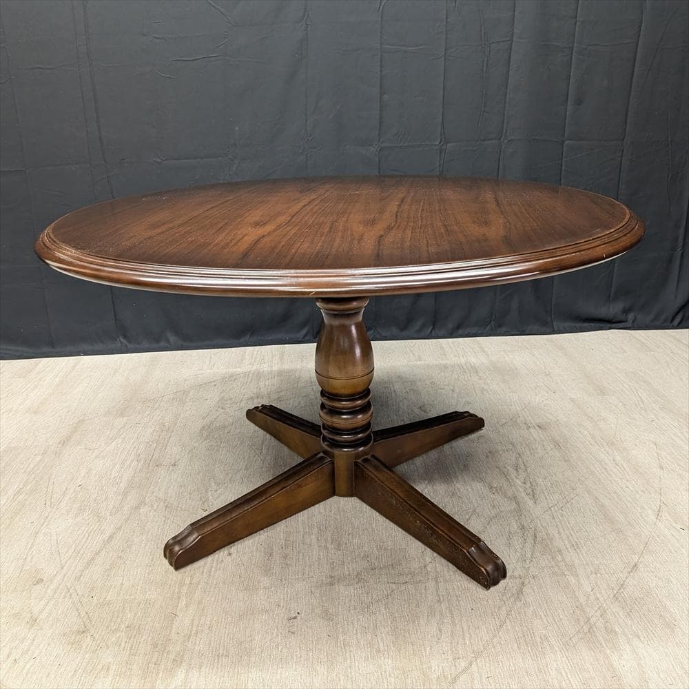 美品　カリモク　ラウンドテーブル　ダイニングテーブル　丸テーブル　食卓テーブル