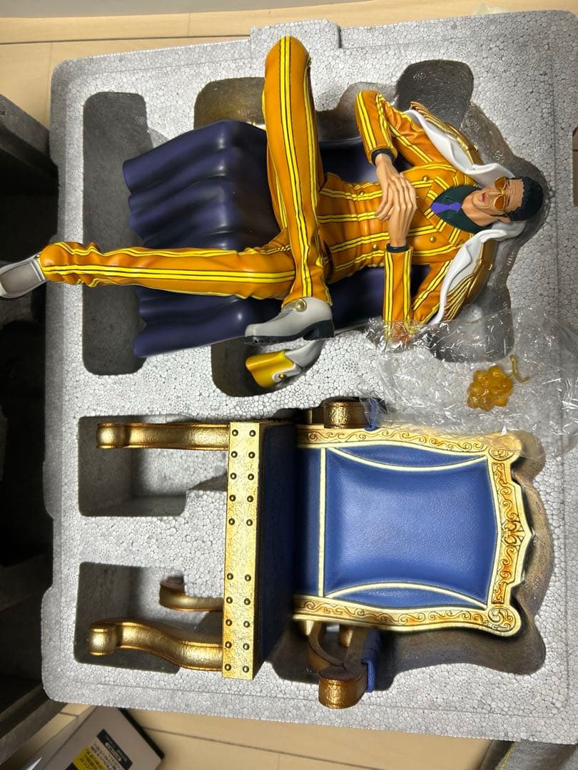 海軍 三大将 海外限定 ガレージキット フィギュア 赤犬 黄猿 クザン 専用台座