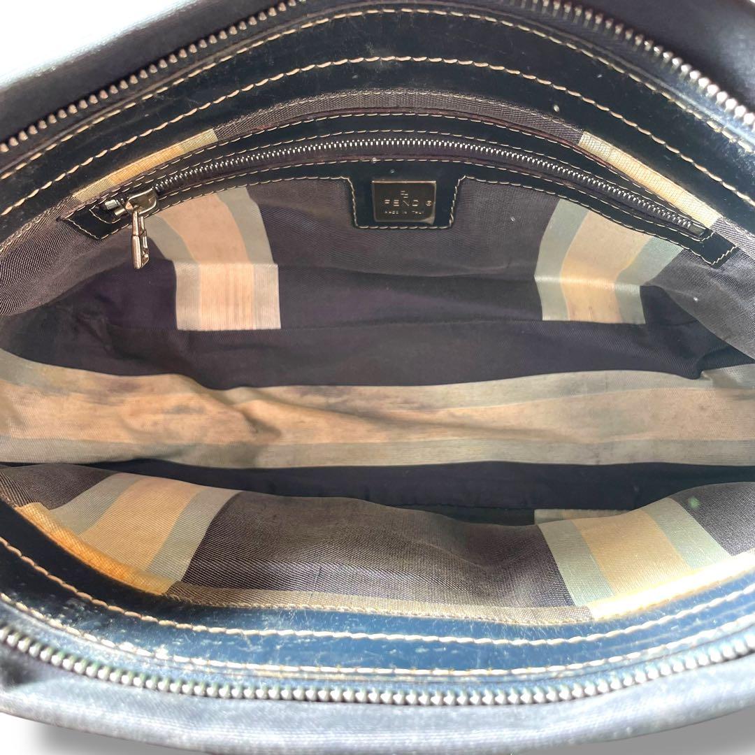 【希少】フェンディ マンマバケット マーブル金具 ワンショルダーバッグ