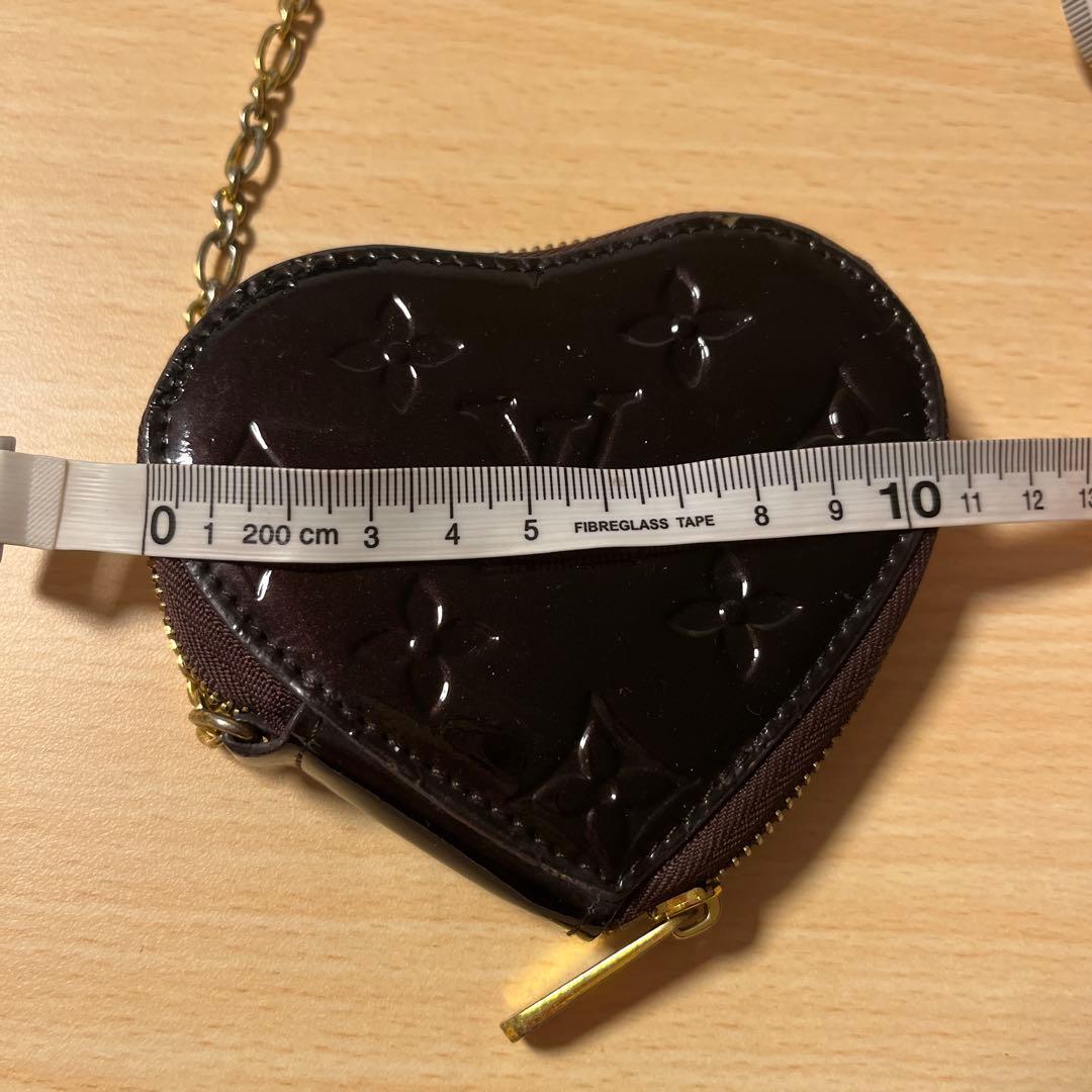 お*ち様 Louis Vuitton ハート型ケース