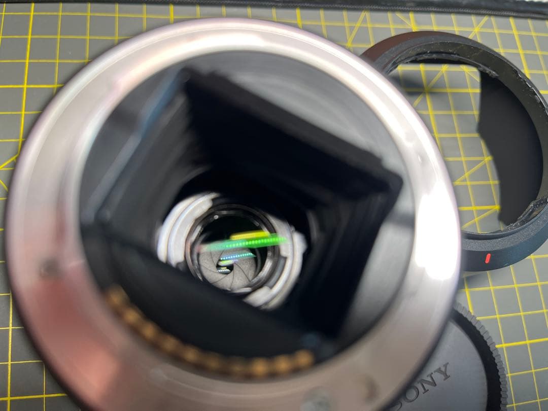 Sony SEL2870 28-70mm F3.5-5.6 ズームレンズ