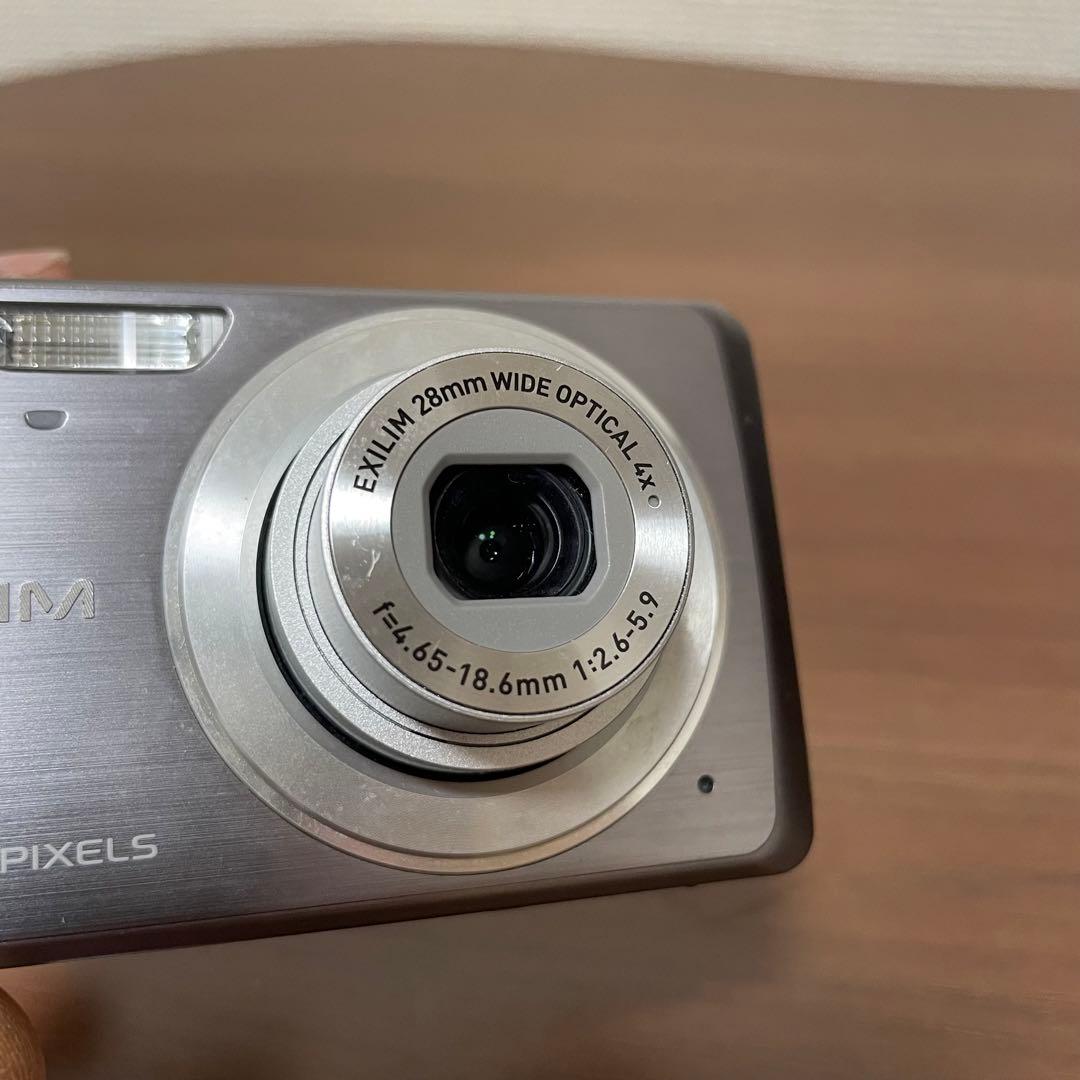 人気】CASIO EXILIM EX-Z270 10.1 デジカメ コンデジ