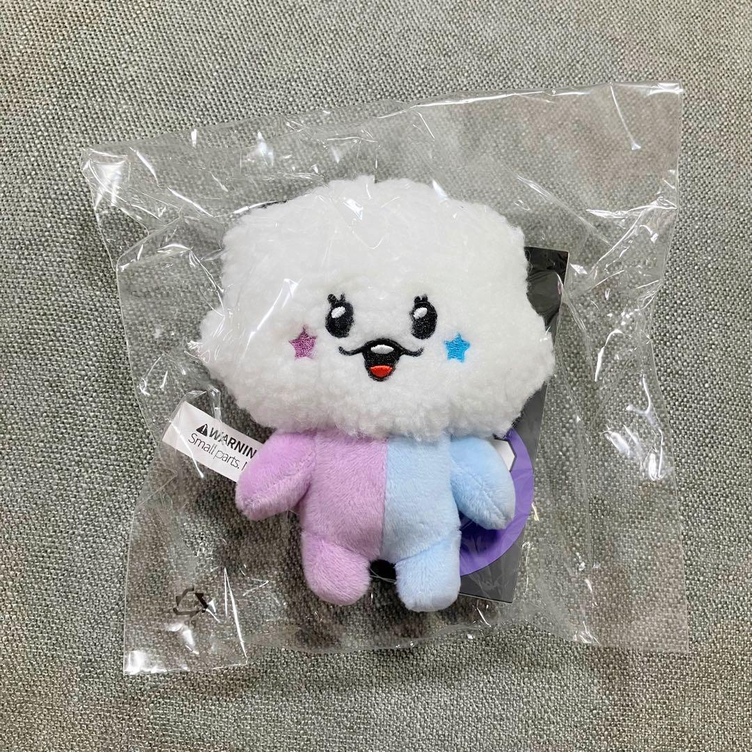 treasure TRUZ ぬいぐるみ キーホルダー ドヨン ソム SOM - メルカリ