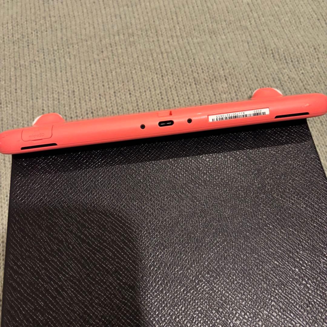 switchライト　コーラル　本体のみ 2020年製