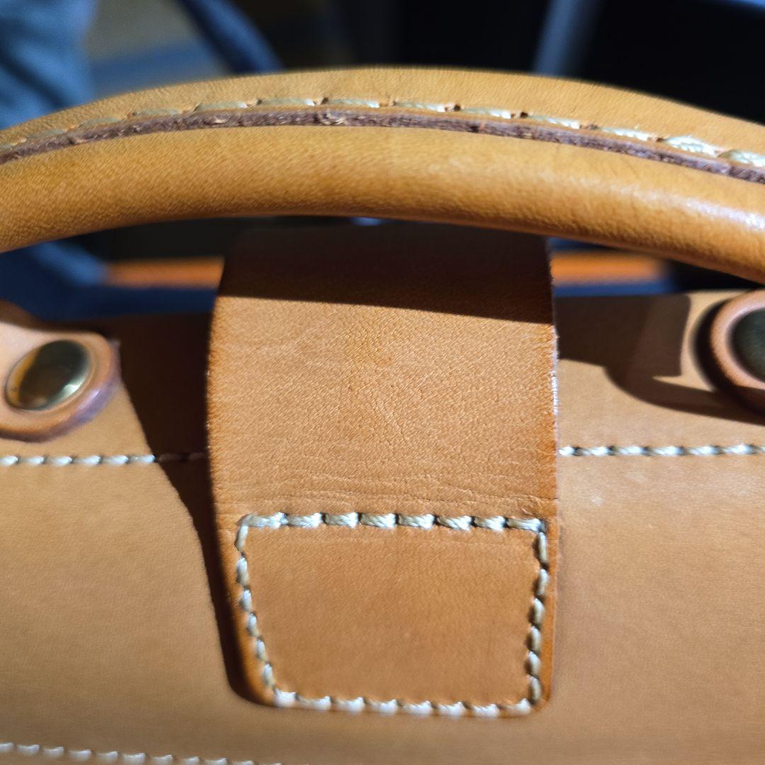 HERZ ヘルツ⭐ソフトダレスバッグ 本革 キャメル 鍵付き