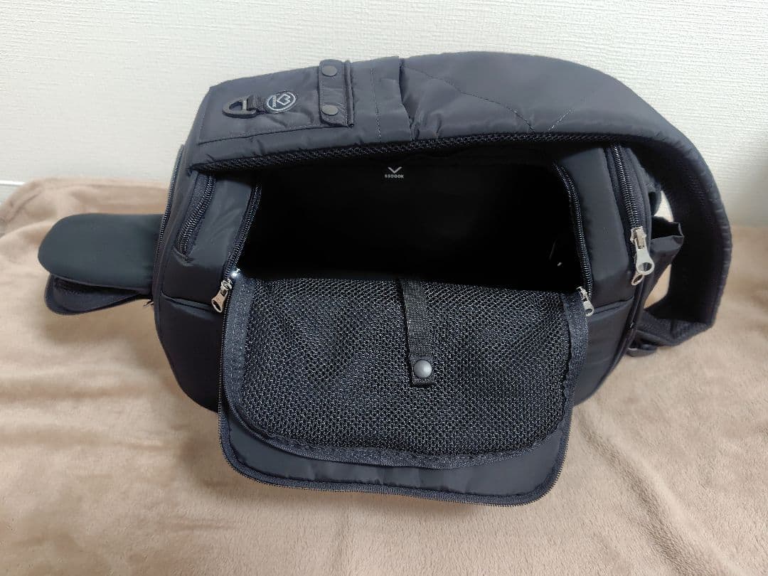 SSOOOK ホワイトキャリーバッグ